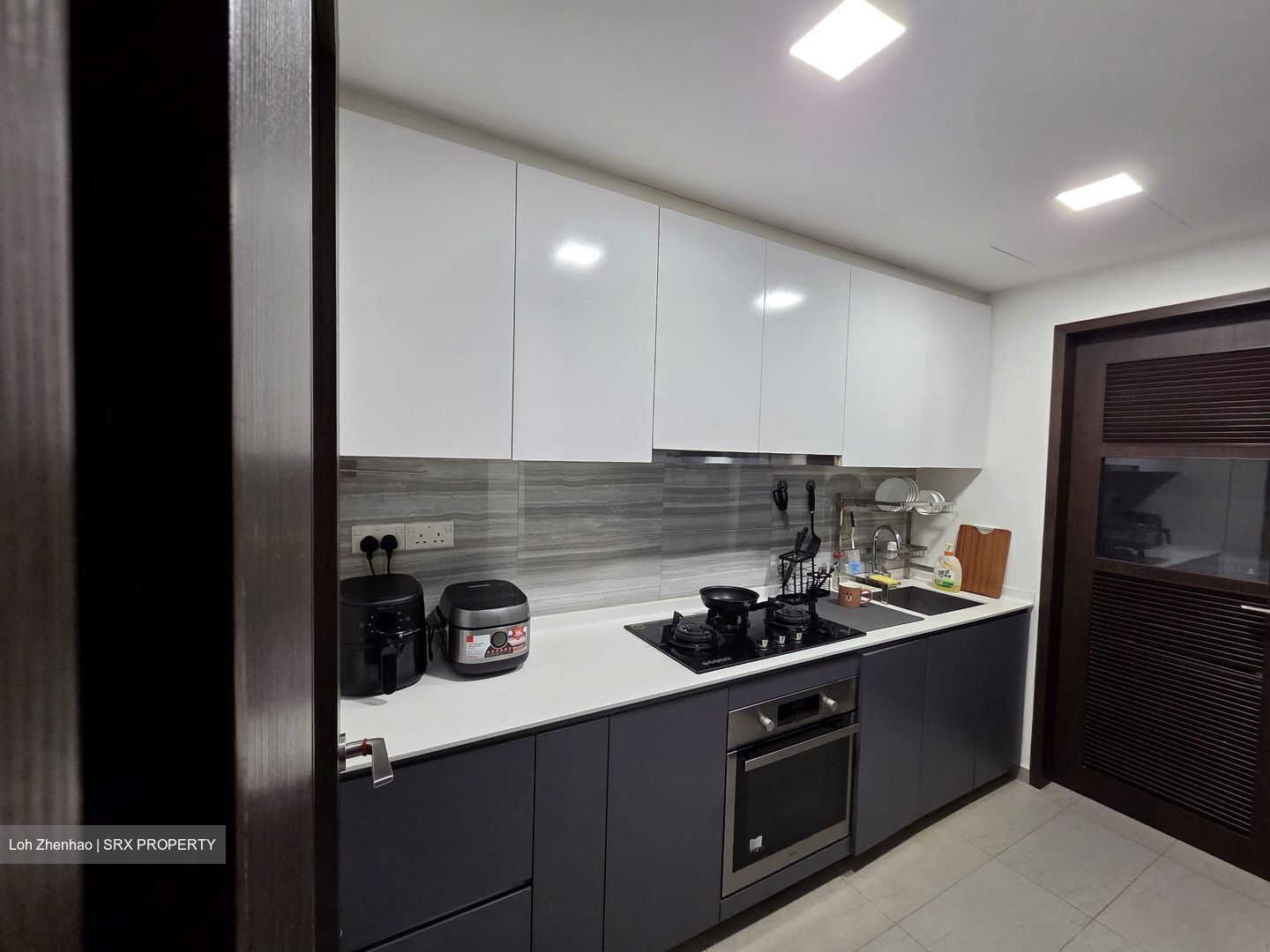The Brownstone (D27), Condominium #560092901